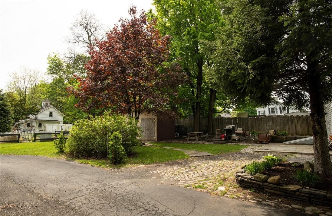 Single Family Ulster  Ulster County, NY 12477, MLS-H6305878-10