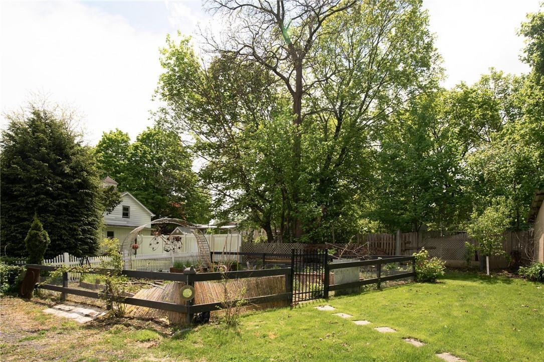 Single Family Ulster  Ulster County, NY 12477, MLS-H6305878-11