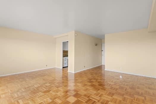 Coop Fordham Hill  Bronx, NY 10468, MLS-H6305944-2