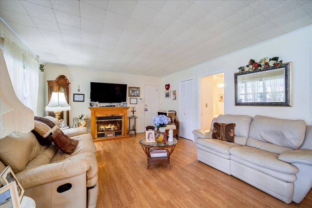 Single Family Beaver Lake  Sullivan County, NY 12758, MLS-H6306221-11