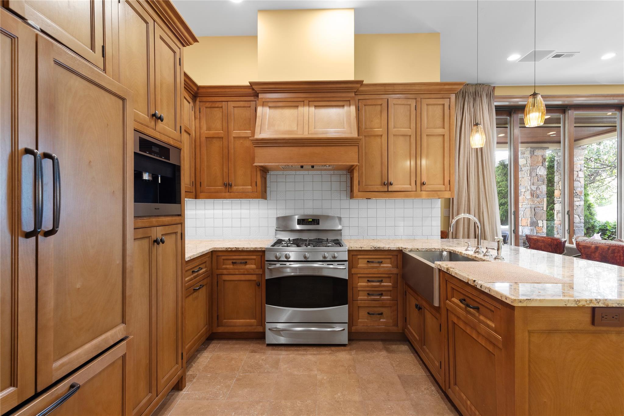 Single Family Livingston  Westchester County, NY 10522, MLS-H6306282-26