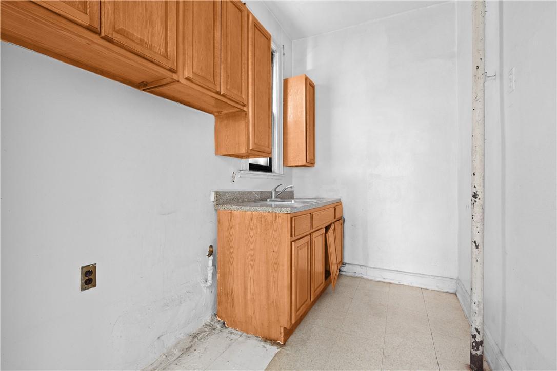 Commercial Sale 184th  Manhattan, NY 10033, MLS-H6306290-8