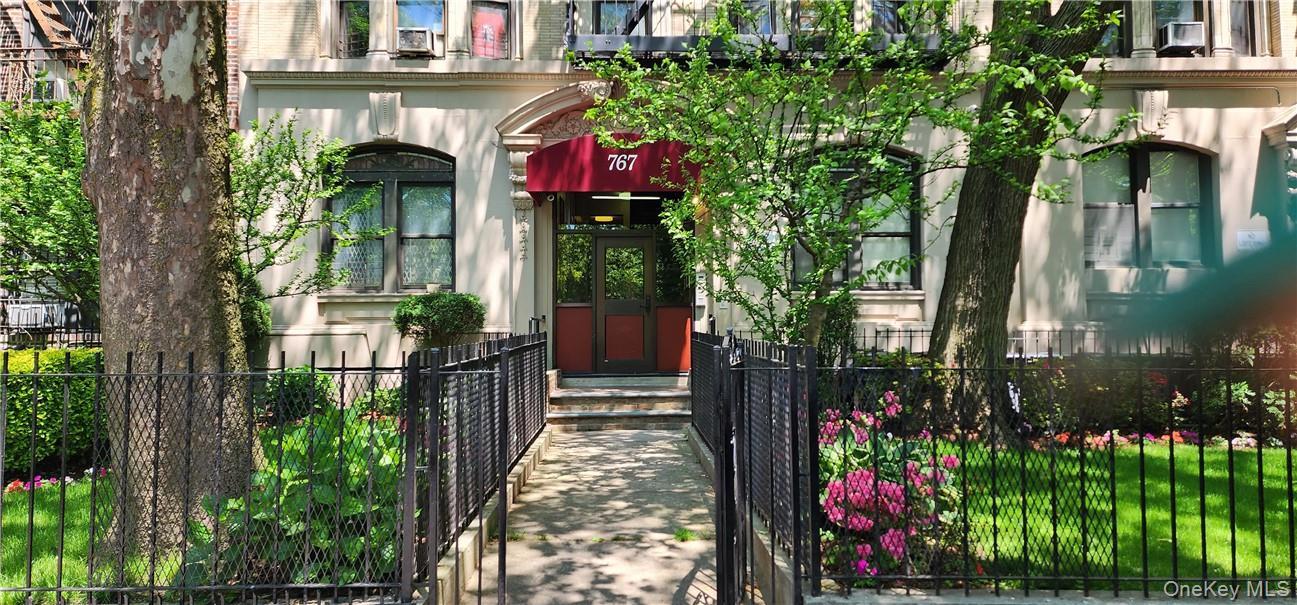 Coop Eastern Parkway E Brooklyn, NY 11213, MLS-H6308832-9