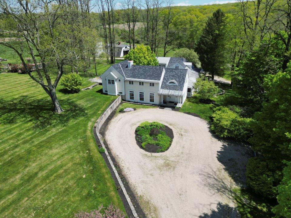 Single Family Tower Hill  Dutchess County, NY 12545, MLS-H6309612-2