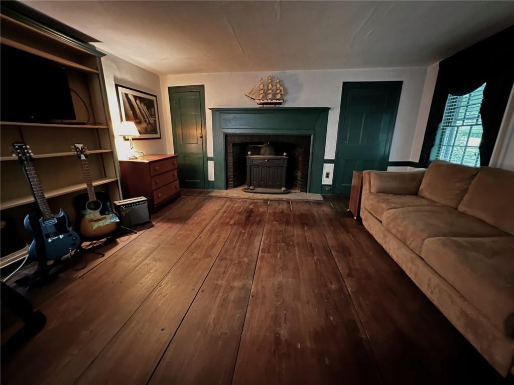 Single Family Ryder  Westchester County, NY 10562, MLS-H6310111-11