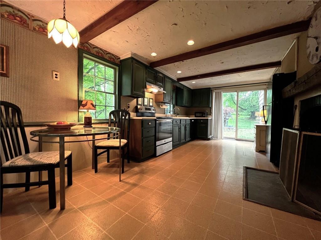 Single Family Ryder  Westchester County, NY 10562, MLS-H6310111-9
