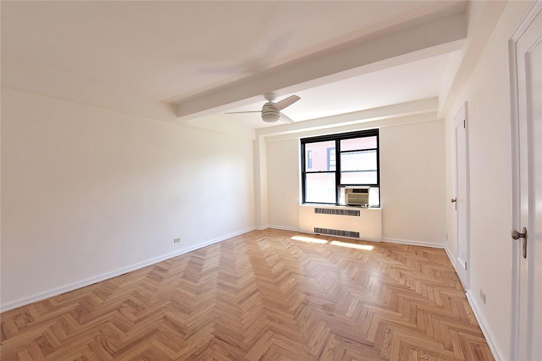 Coop Park  Manhattan, NY 10034, MLS-H6311542-8