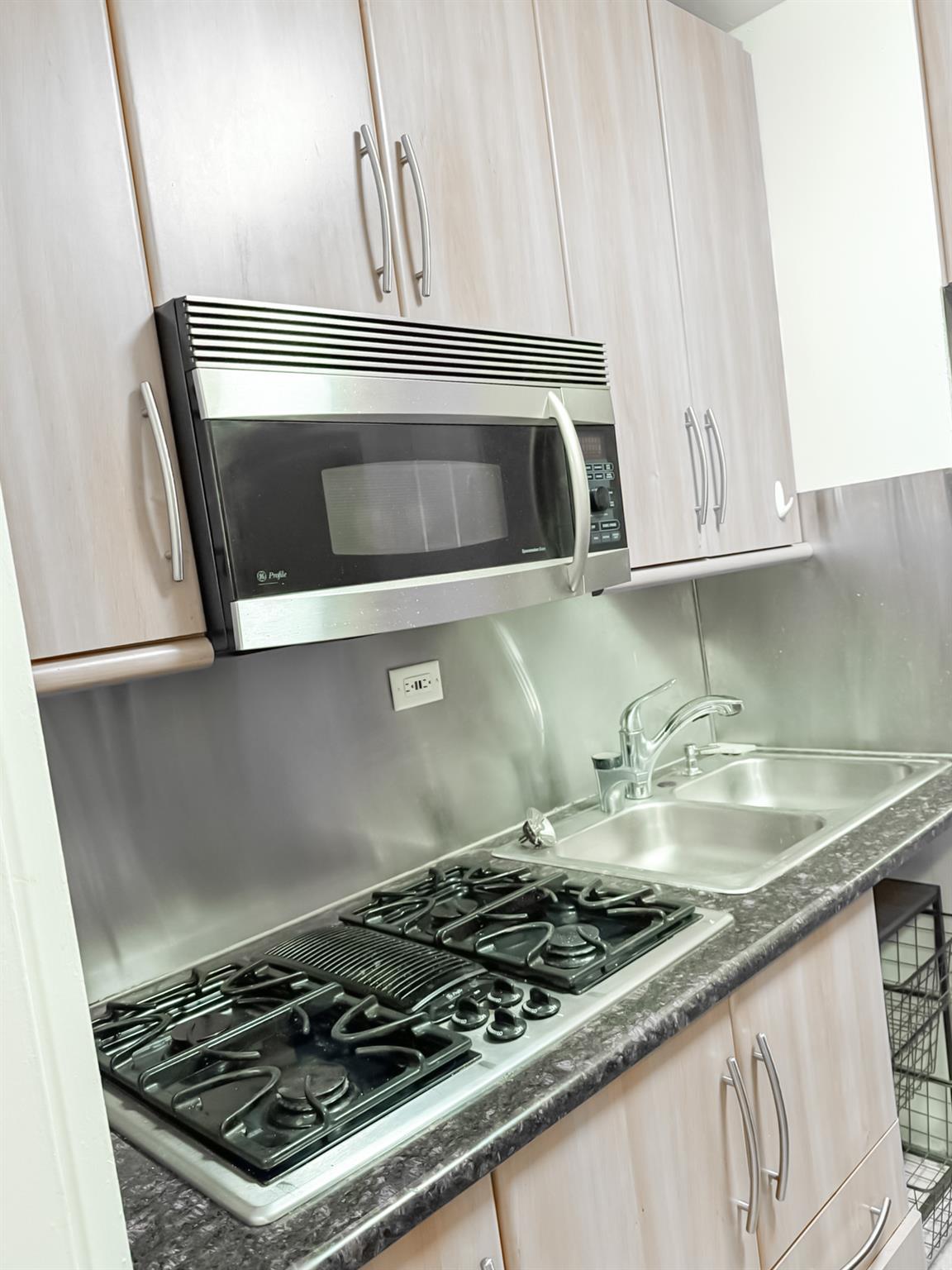 Condo 47th  Manhattan, NY 10017, MLS-H6311782-39