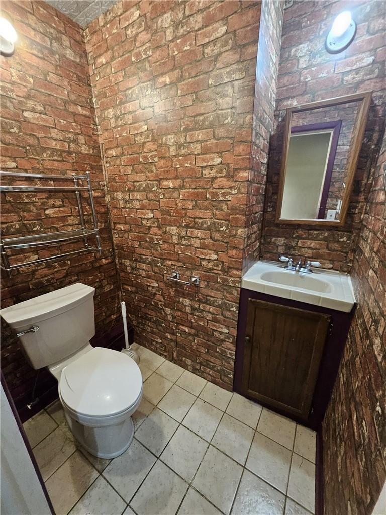Single Family Bennett  Dutchess County, NY 12601, MLS-H6312021-34