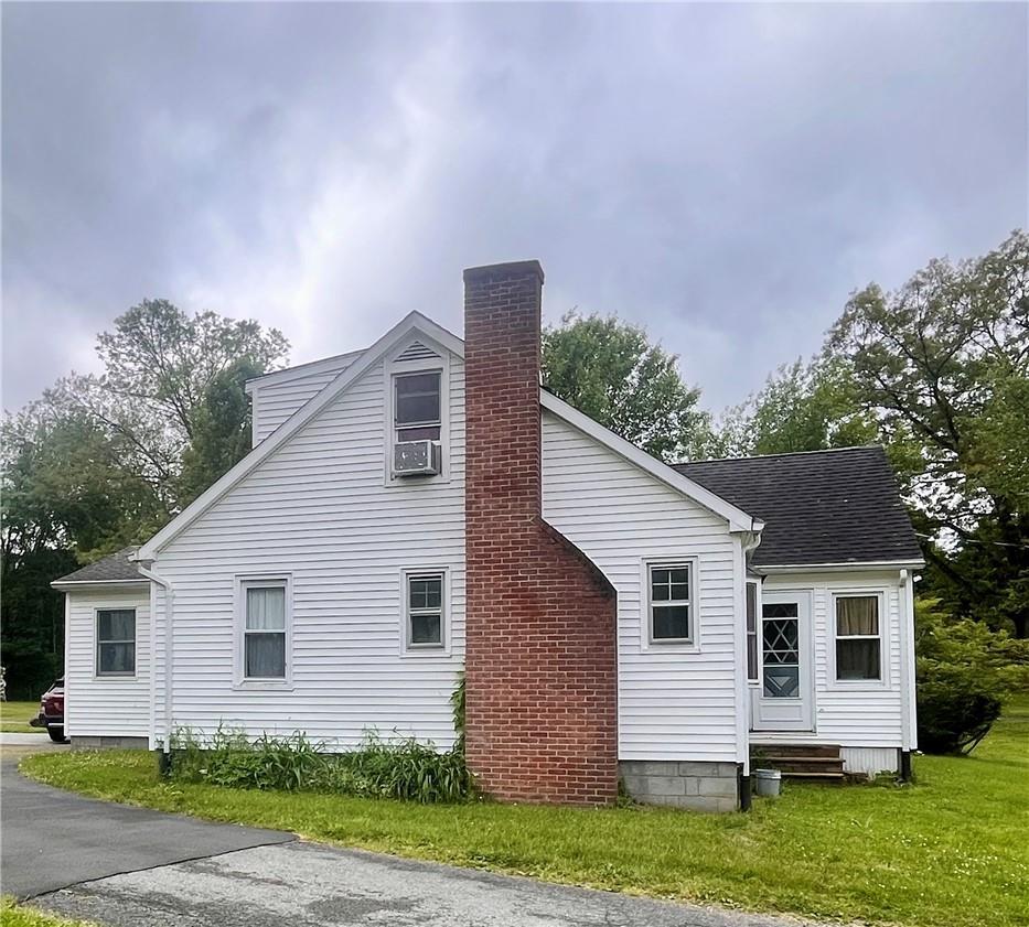 Single Family Bennett  Dutchess County, NY 12601, MLS-H6312021-5