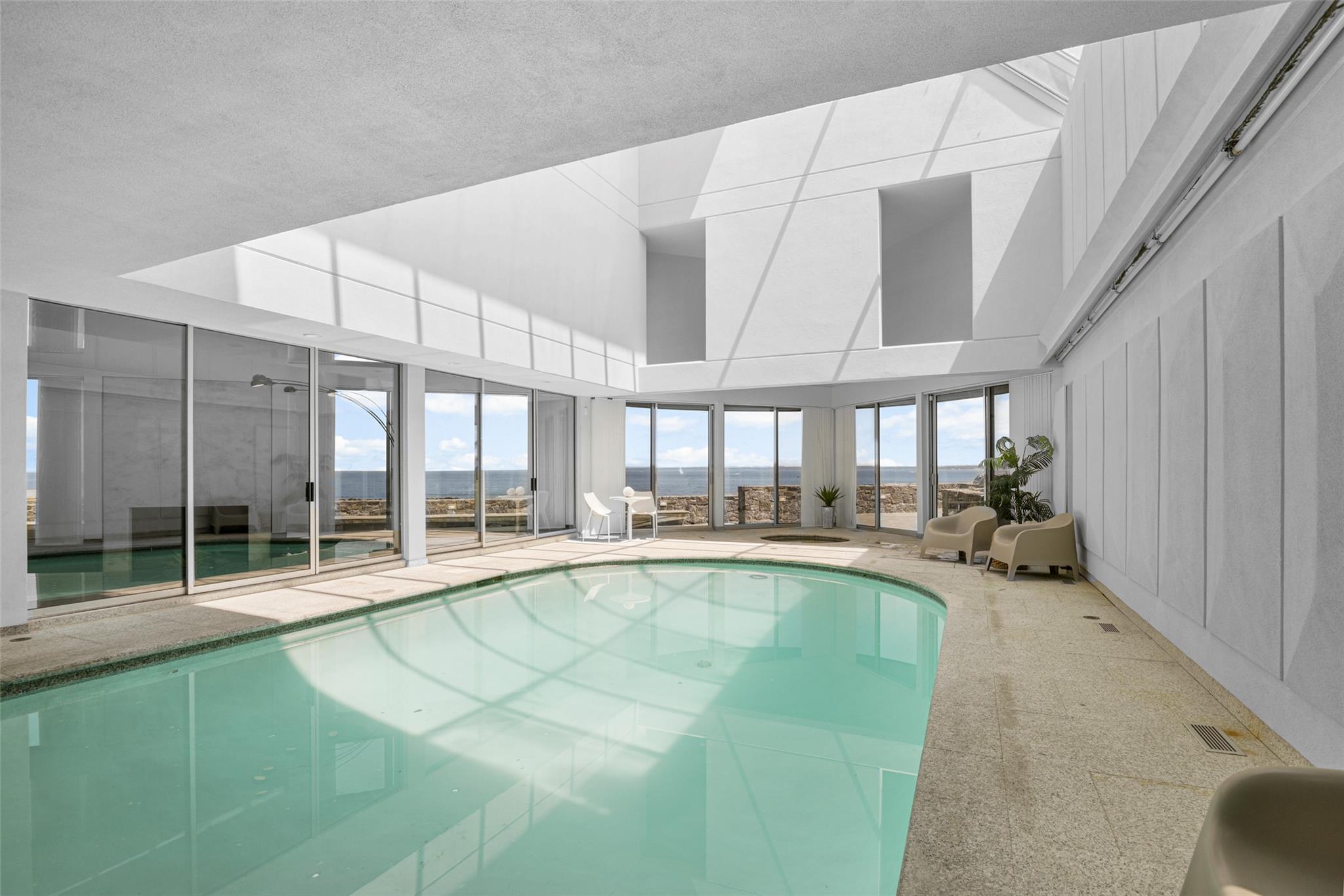 Single Family Beachfront  Westchester County, NY 10805, MLS-H6312112-12