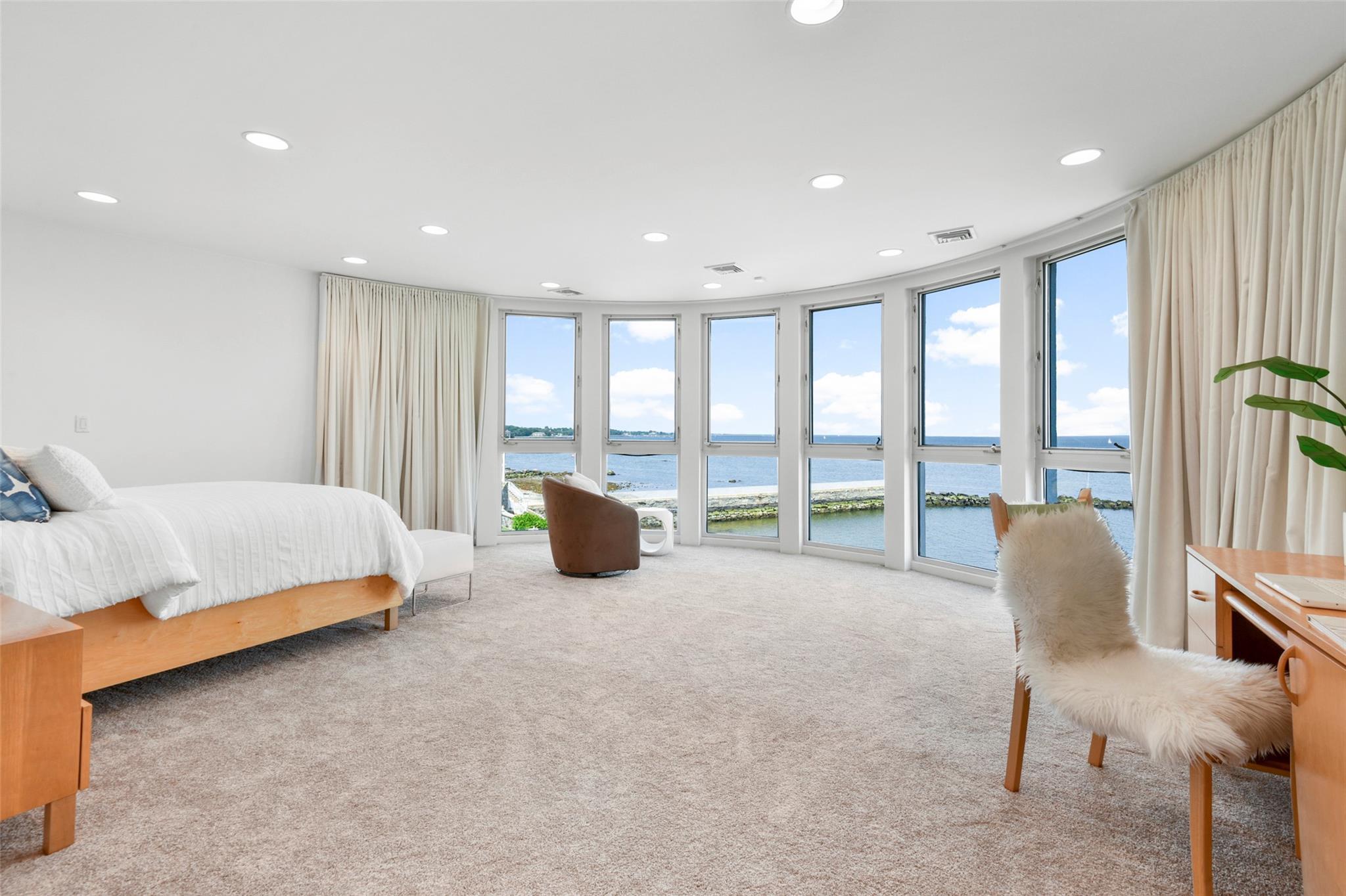 Single Family Beachfront  Westchester County, NY 10805, MLS-H6312112-26