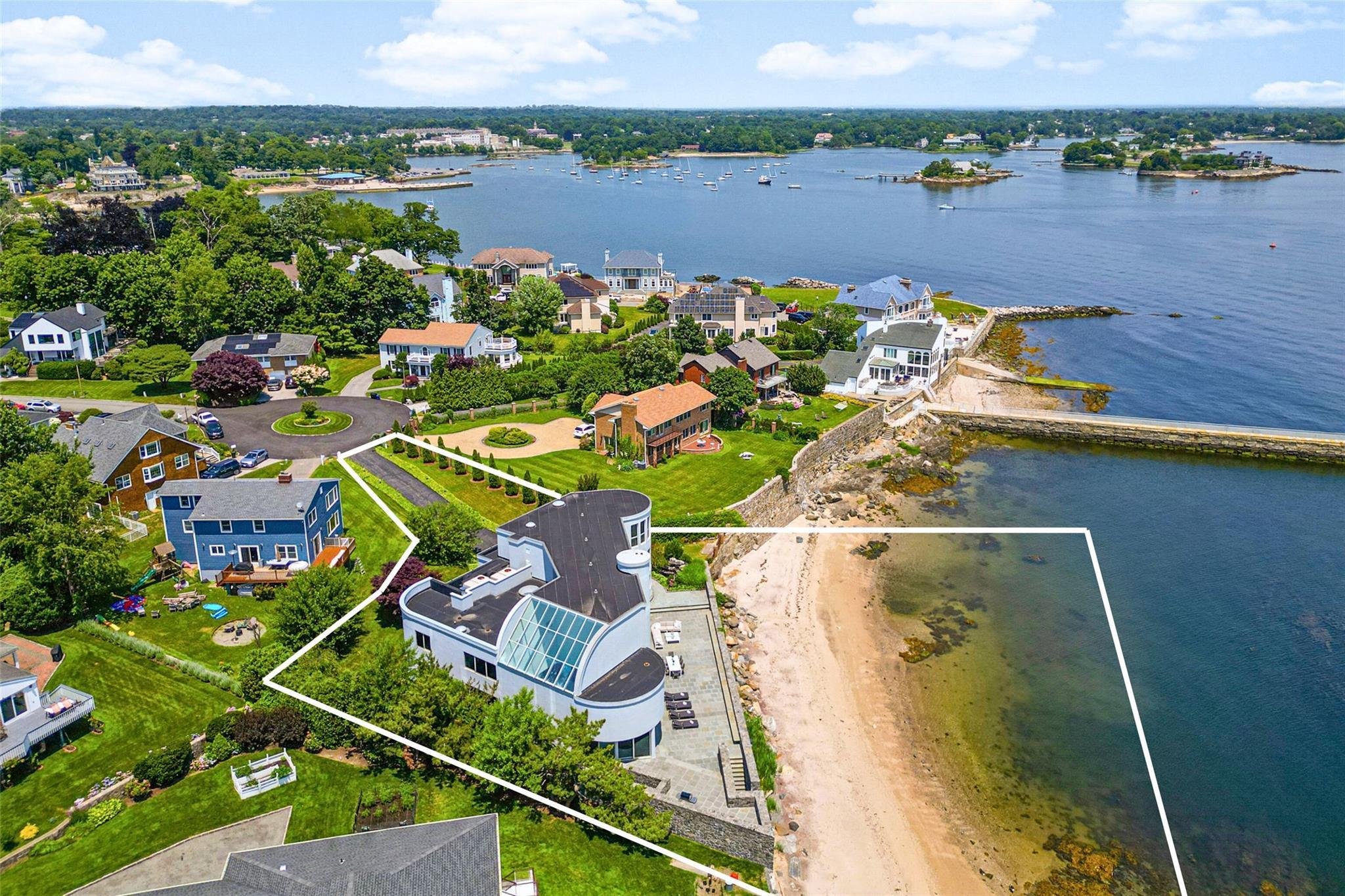 Single Family Beachfront  Westchester County, NY 10805, MLS-H6312112-3