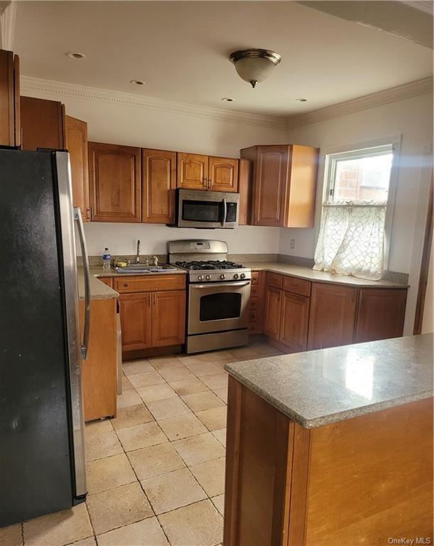 Single Family Leland  Bronx, NY 10460, MLS-H6312208-10
