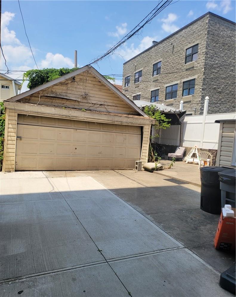 Single Family Leland  Bronx, NY 10460, MLS-H6312208-14