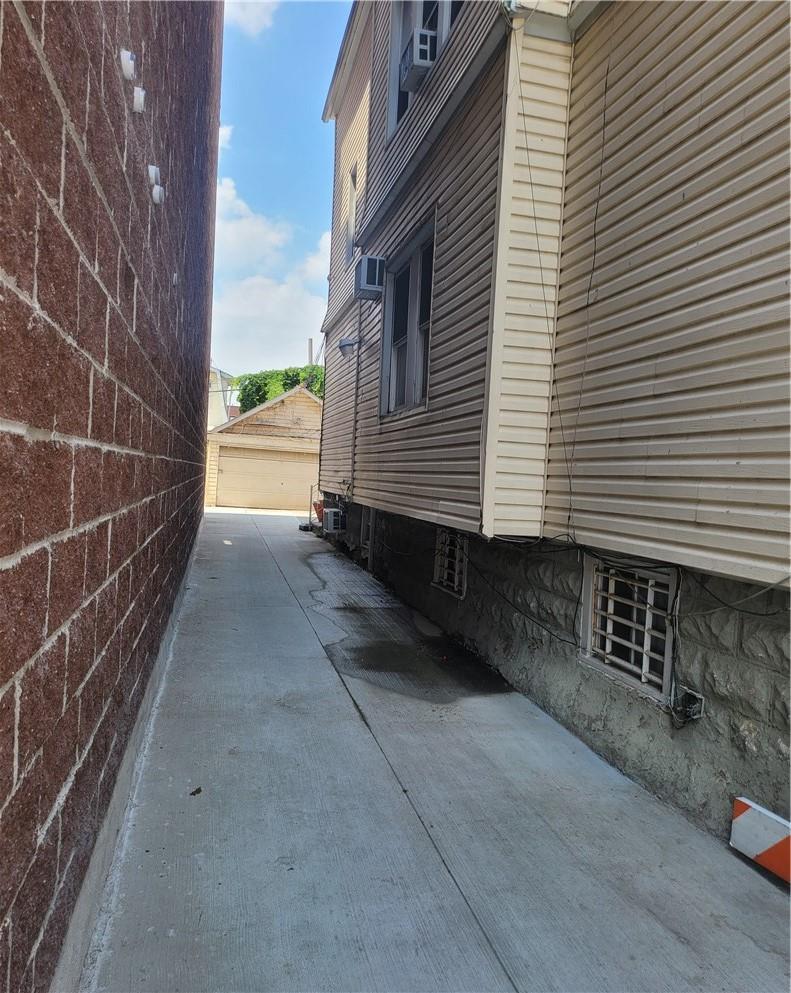 Single Family Leland  Bronx, NY 10460, MLS-H6312208-15
