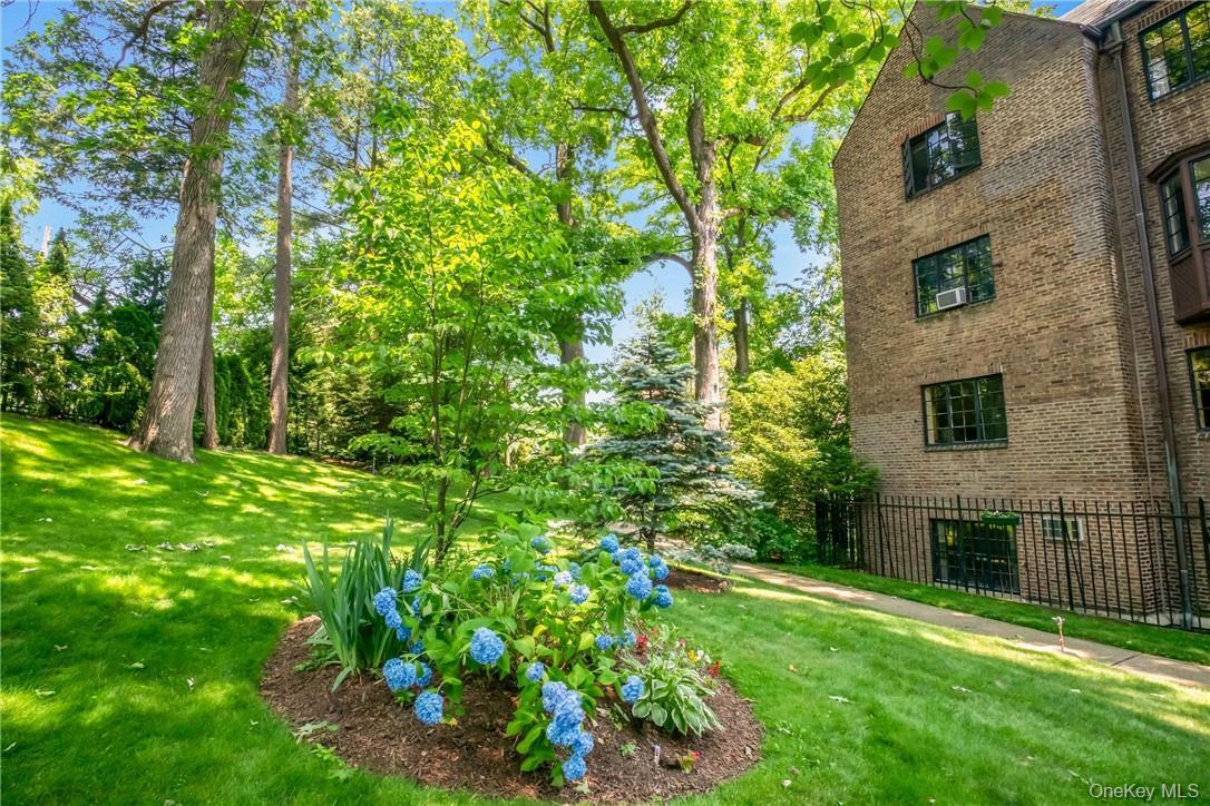 Condo Wynnewood Westchester County, NY 10803, MLS-H6312217-18