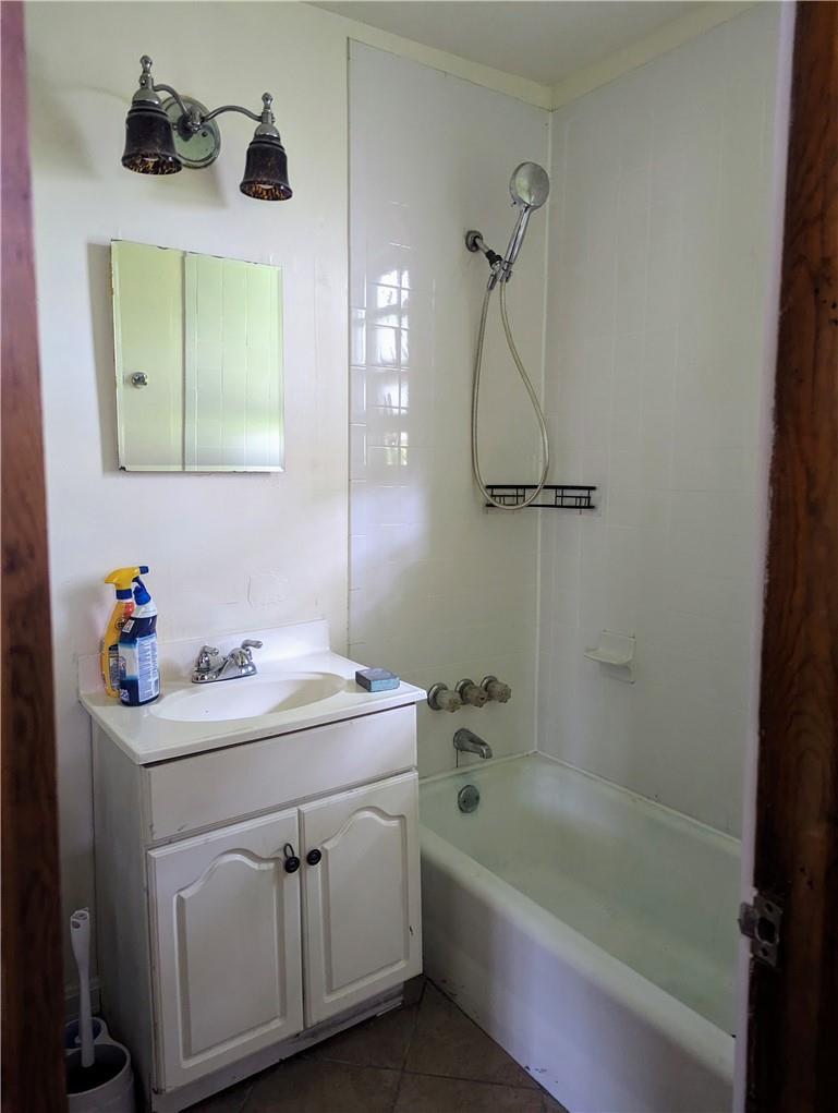 Single Family Rt-17b  Sullivan County, NY 12720, MLS-H6312552-19