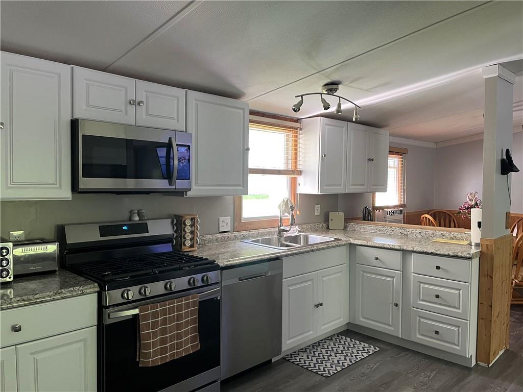 Single Family Mutton Hill  Sullivan County, NY 12765, MLS-H6312930-3