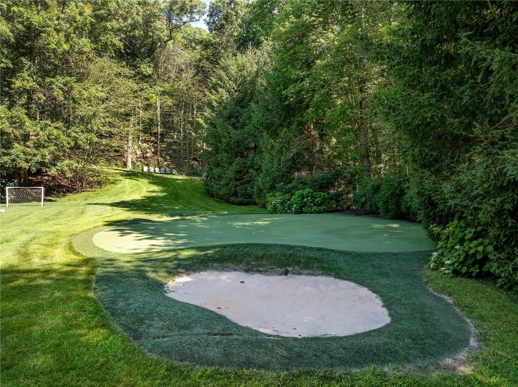 Single Family Cowdray Park  Westchester County, NY 10504, MLS-H6313640-32