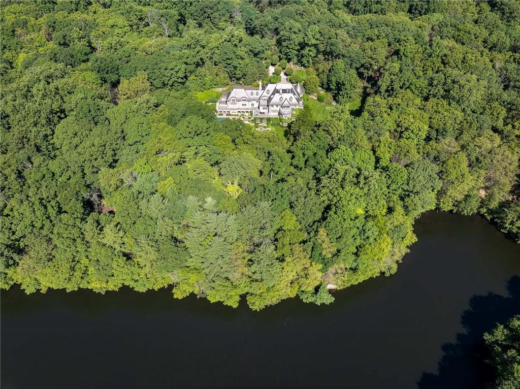 Single Family Cowdray Park  Westchester County, NY 10504, MLS-H6313640-36