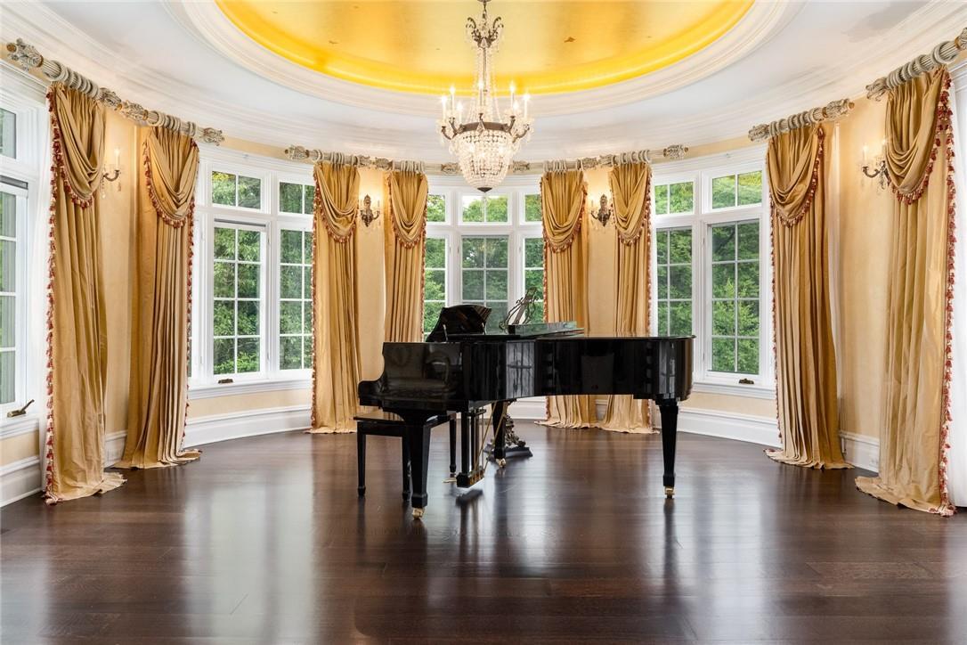 Single Family Cowdray Park  Westchester County, NY 10504, MLS-H6313640-5