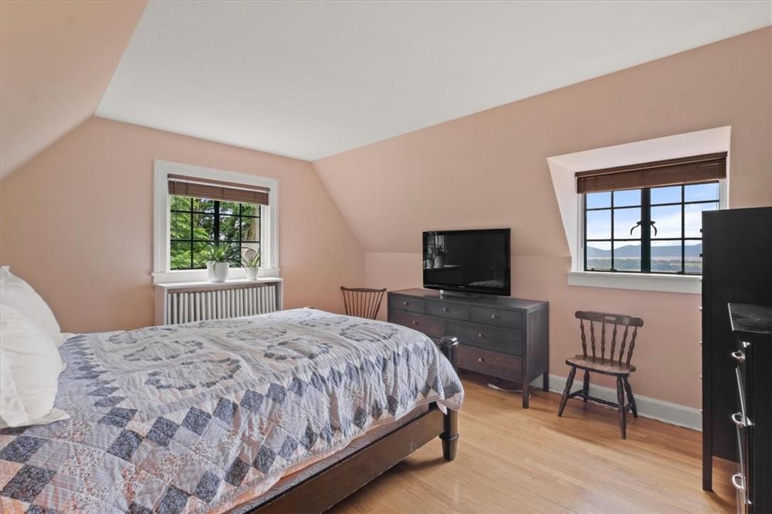 Single Family Cedar  Westchester County, NY 10562, MLS-H6313730-31