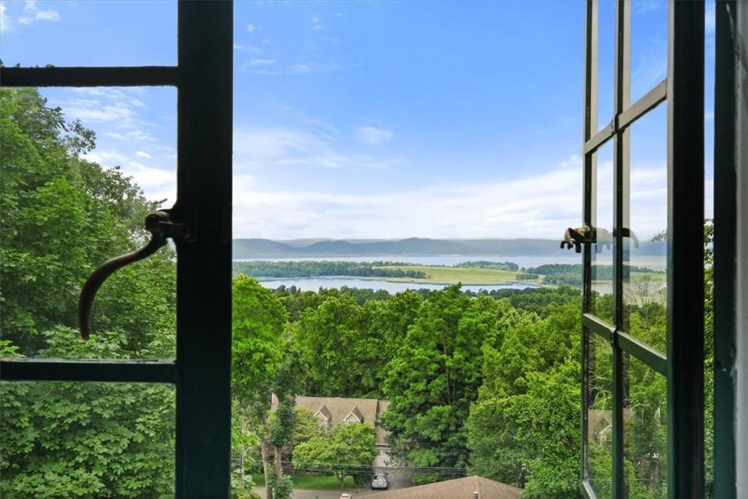 Single Family Cedar  Westchester County, NY 10562, MLS-H6313730-32