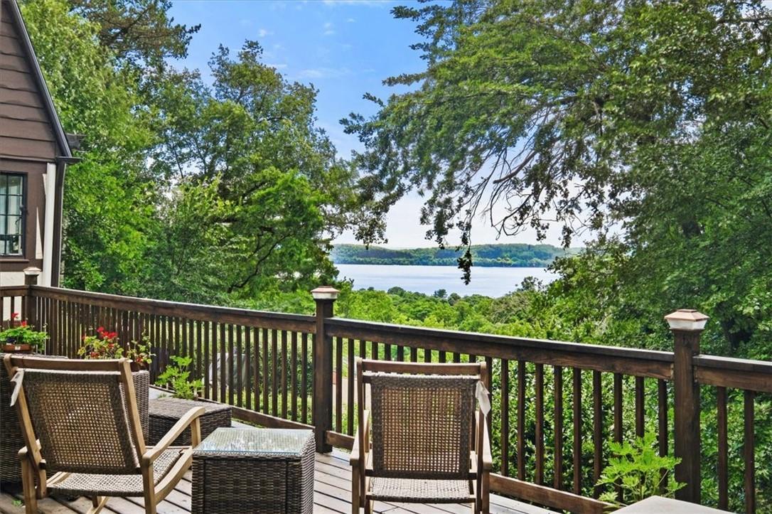 Single Family Cedar  Westchester County, NY 10562, MLS-H6313730-34