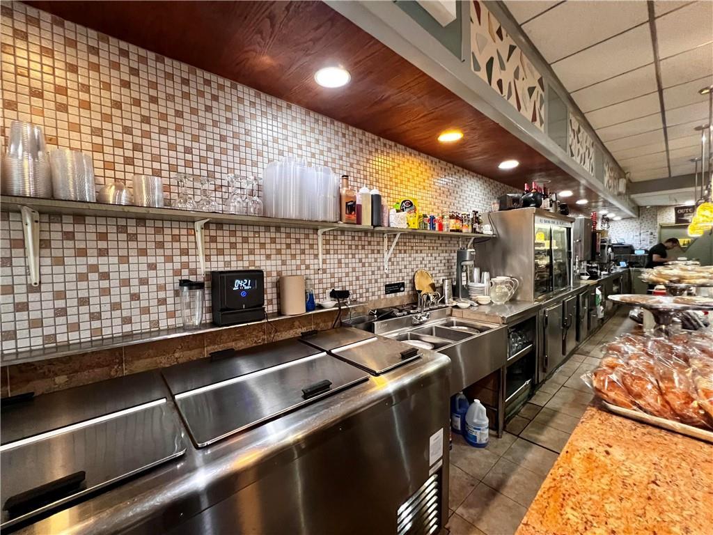 Business Opportunity 4th  Brooklyn, NY 11220, MLS-H6313872-11