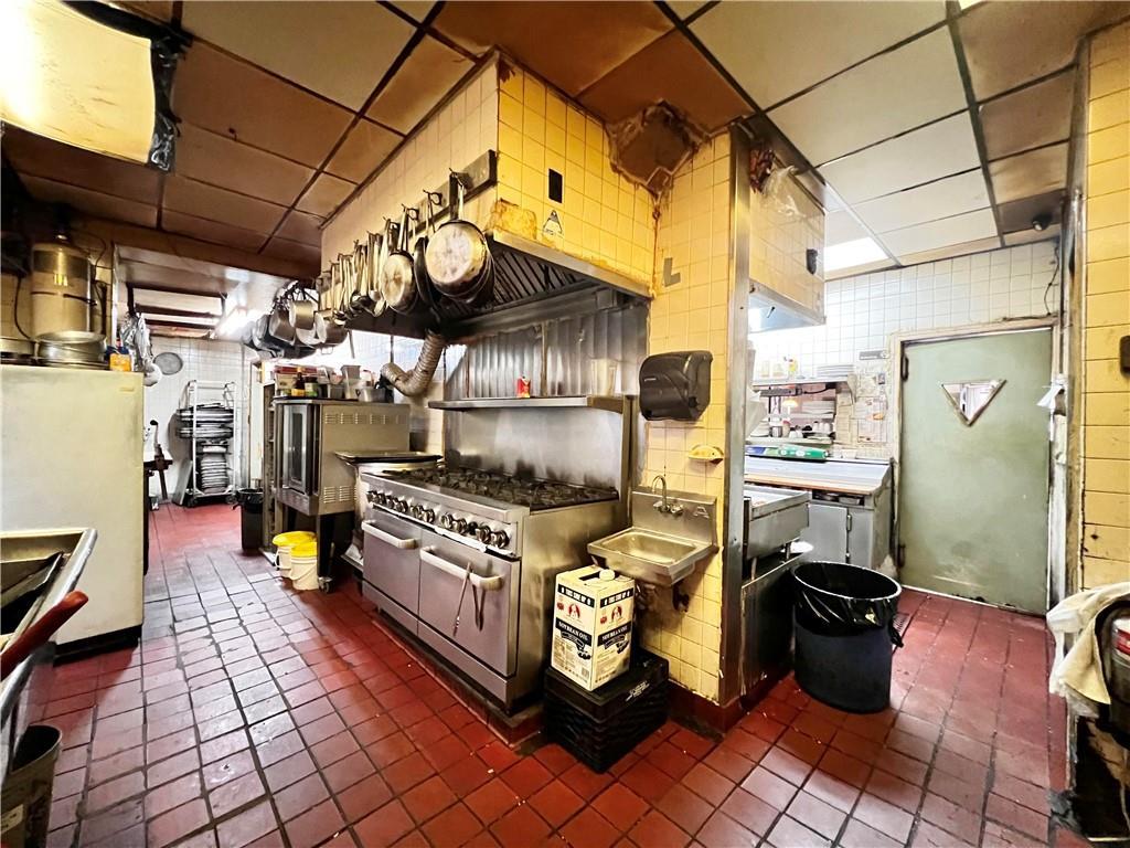 Business Opportunity 4th  Brooklyn, NY 11220, MLS-H6313872-12