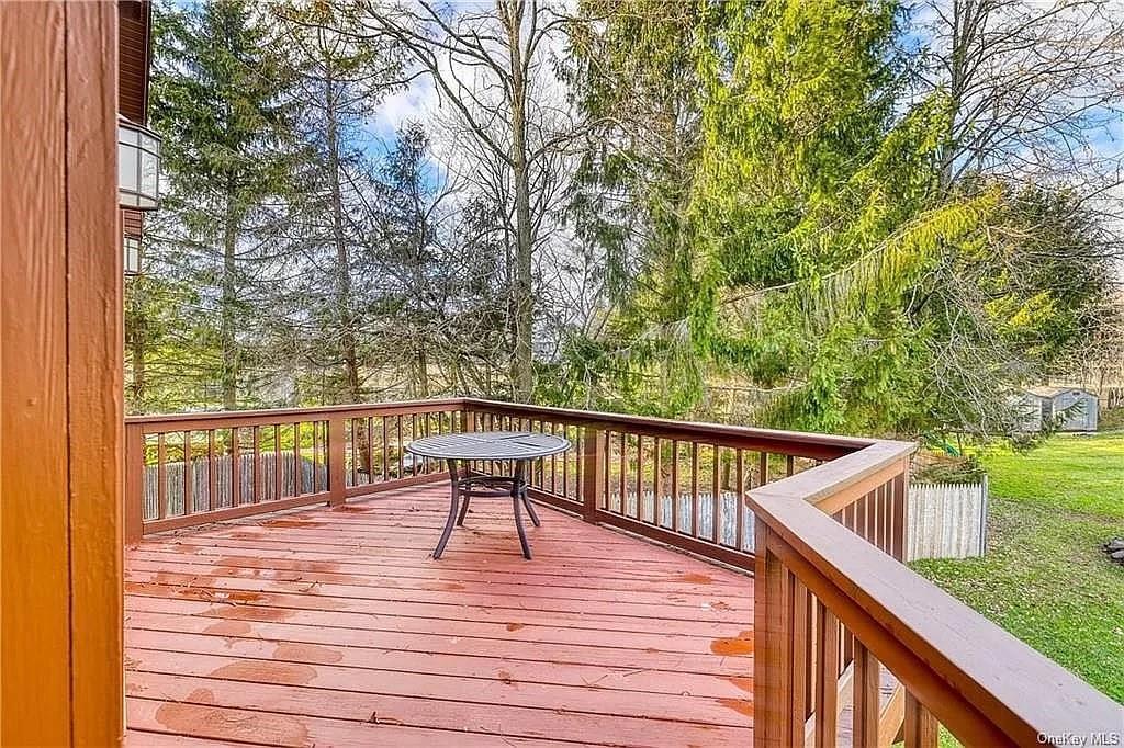 Single Family Horseshoe Lake  Sullivan County, NY 12749, MLS-H6313977-19