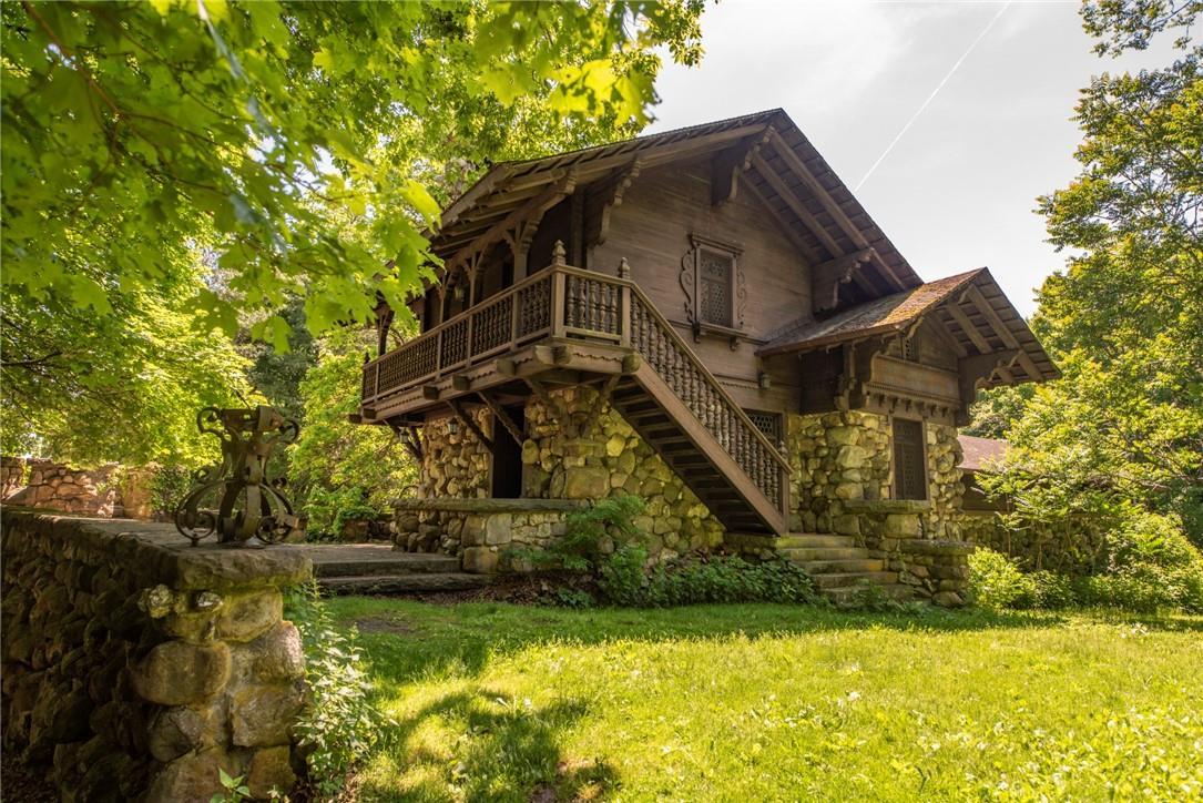 Single Family Hitchcock  Dutchess County, NY 12545, MLS-H6314256-18