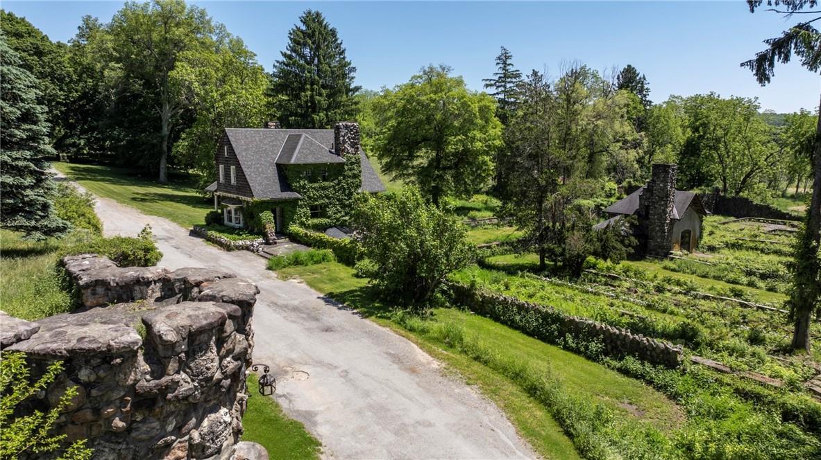 Single Family Hitchcock  Dutchess County, NY 12545, MLS-H6314256-26