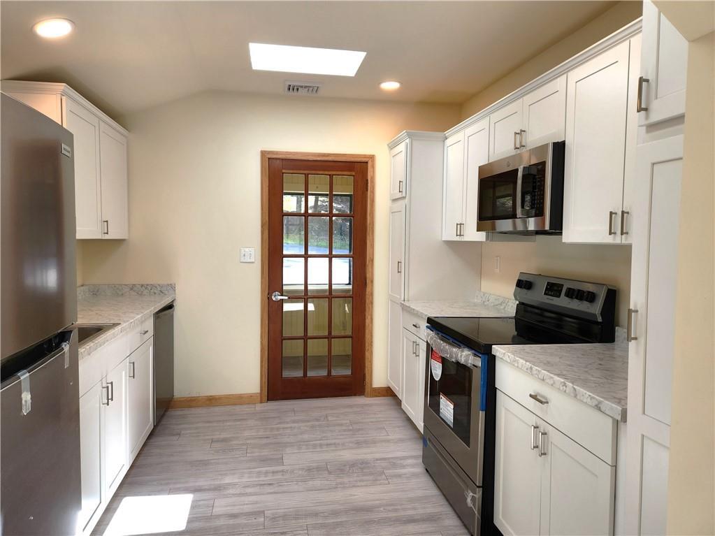 Single Family Starlight  Sullivan County, NY 12778, MLS-H6314910-4