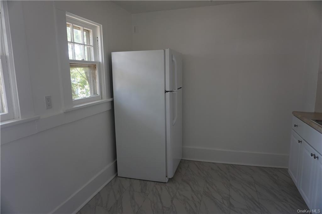 Single Family Spring  Westchester County, NY 10549, MLS-H6315091-11