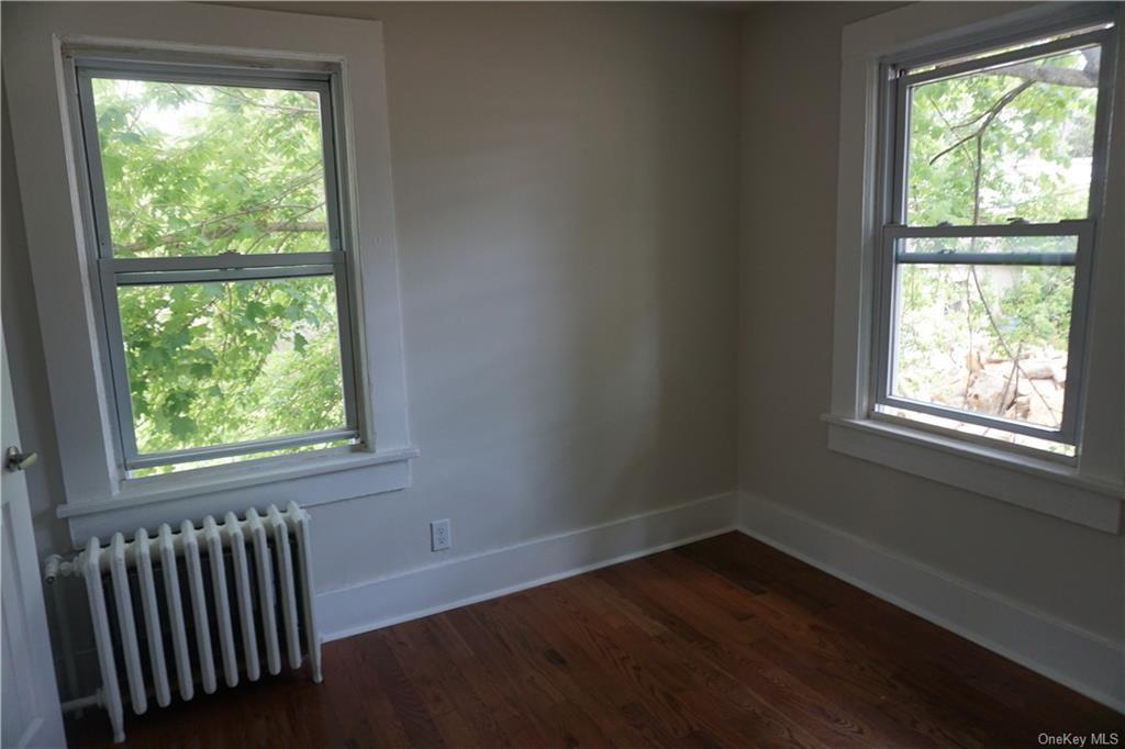Single Family Spring  Westchester County, NY 10549, MLS-H6315091-8