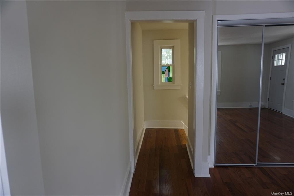 Single Family Spring  Westchester County, NY 10549, MLS-H6315091-9