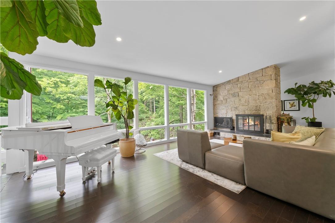 Single Family Healy  Westchester County, NY 10530, MLS-H6315134-11