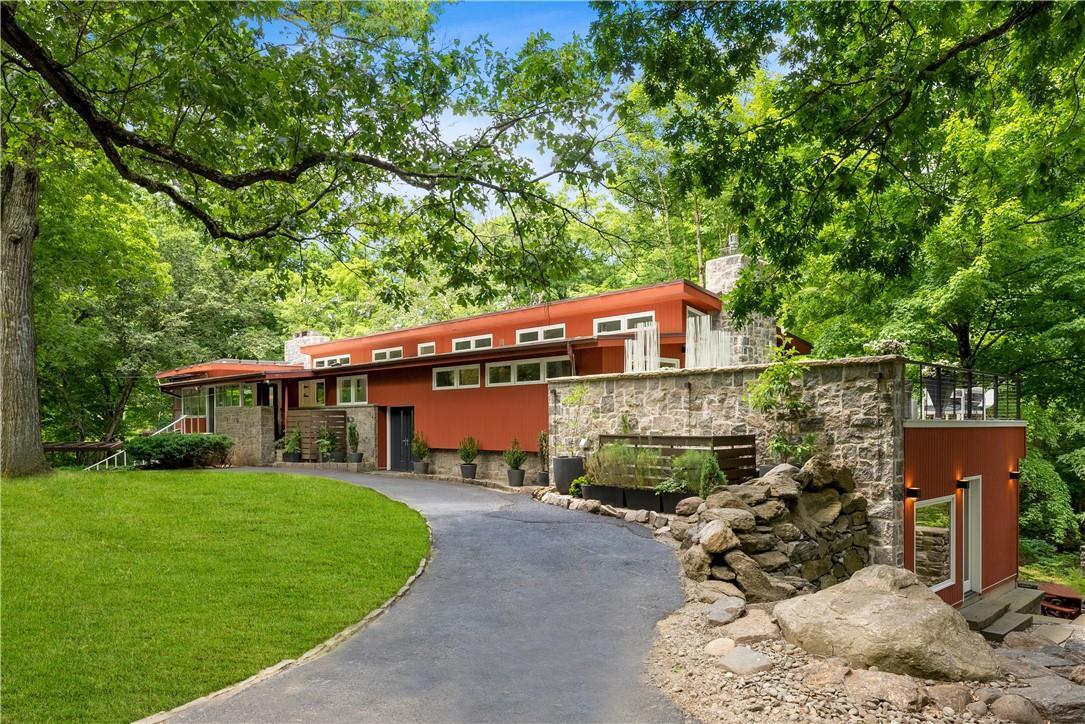 Single Family Healy  Westchester County, NY 10530, MLS-H6315134-2