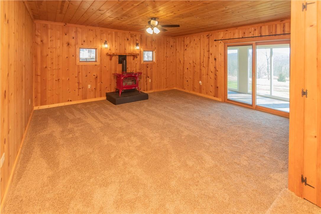 Single Family Acorn Hill  Ulster County, NY 12461, MLS-H6315814-17