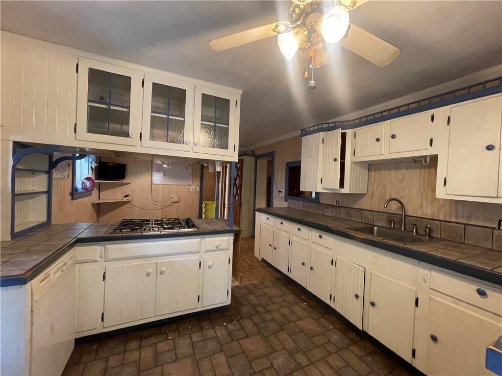 Single Family State Route 28  Ulster County, NY 12481, MLS-H6315850-6