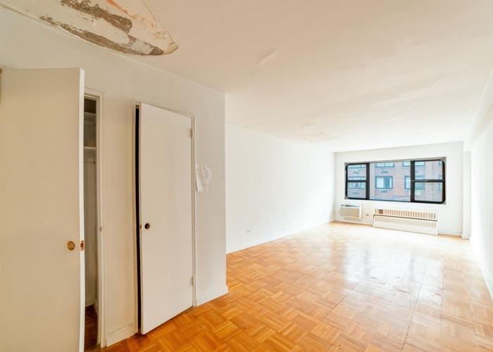 Condo 51st  Manhattan, NY 10022, MLS-H6316437-4