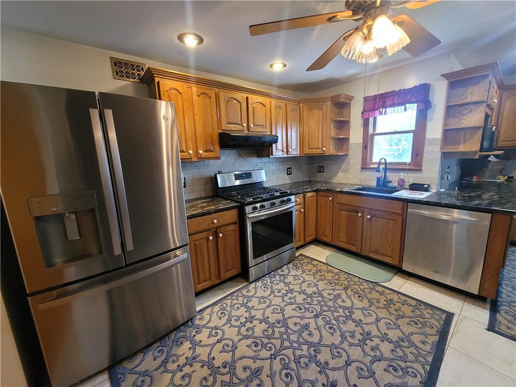 Single Family Cole  Sullivan County, NY 12788, MLS-H6316545-9