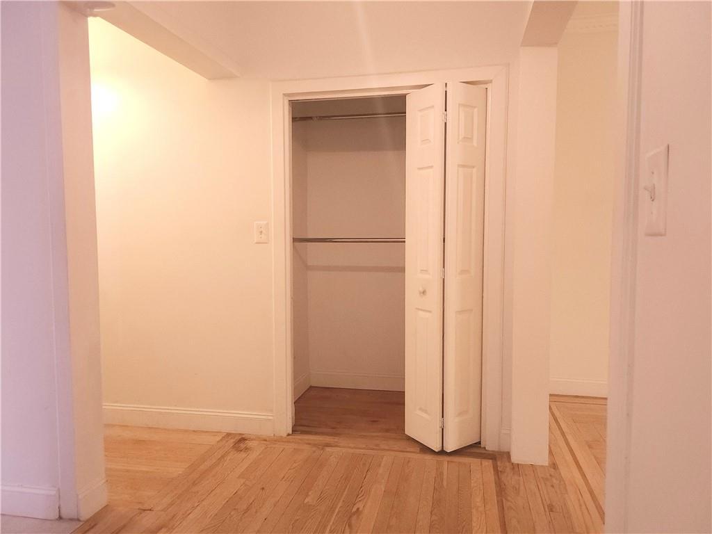 Coop Grand Concourse  Bronx, NY 10452, MLS-H6316852-4