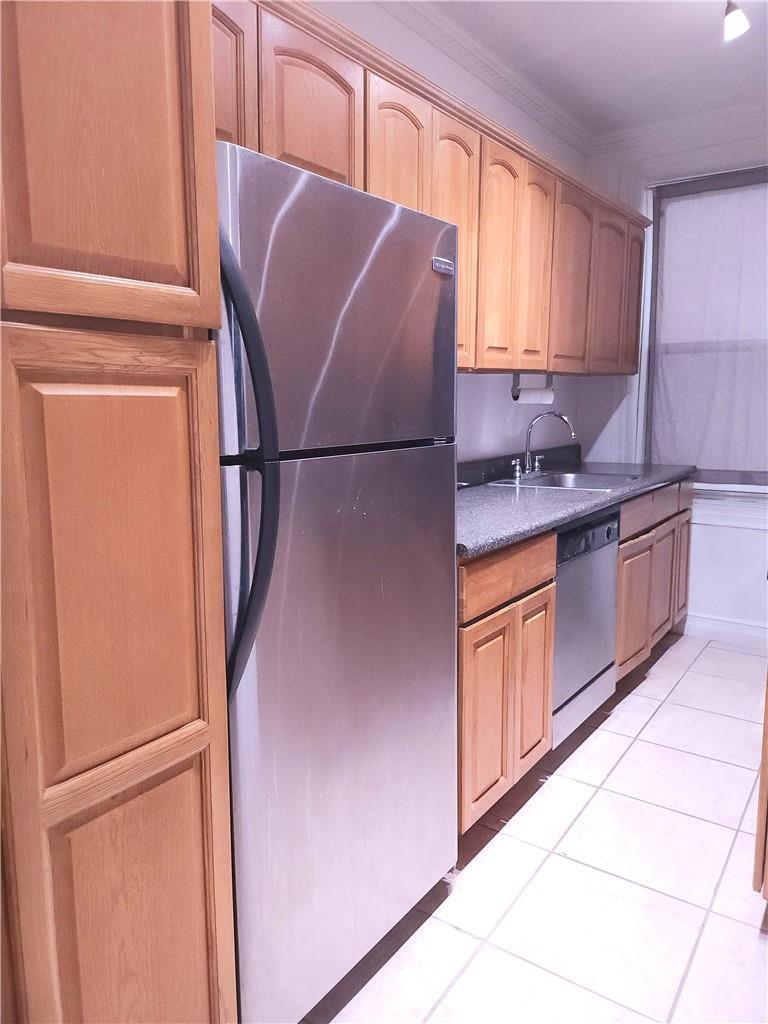 Coop Grand Concourse  Bronx, NY 10452, MLS-H6316852-5