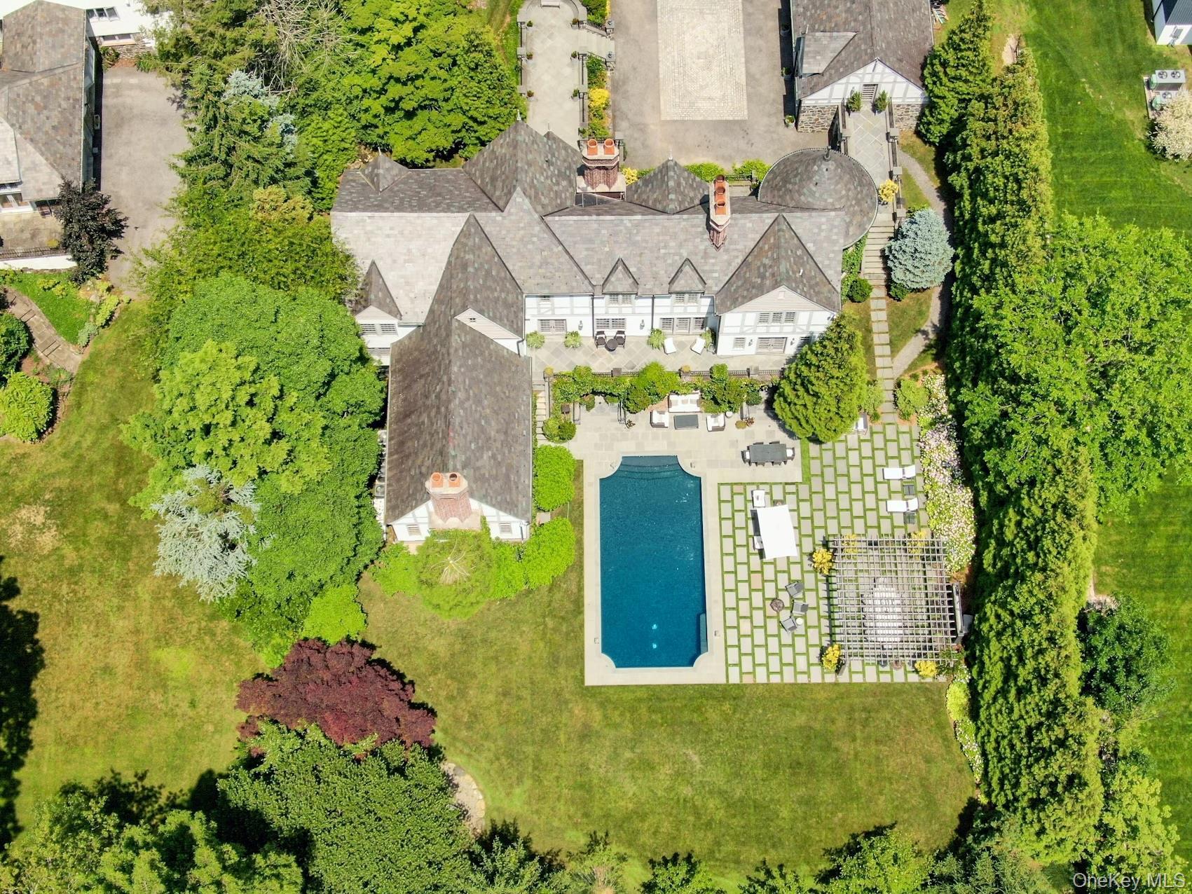 Single Family Park Drive S Westchester County, NY 10580, MLS-H6317077-3
