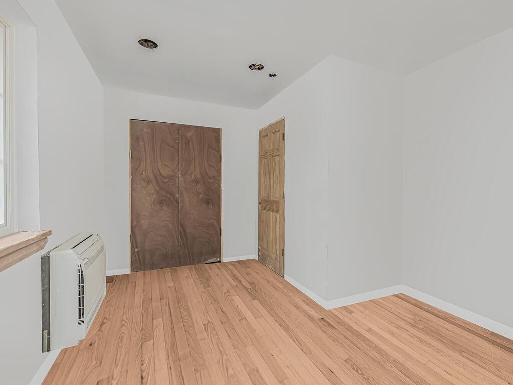 Single Family Prospect  Westchester County, NY 10705, MLS-H6317255-12
