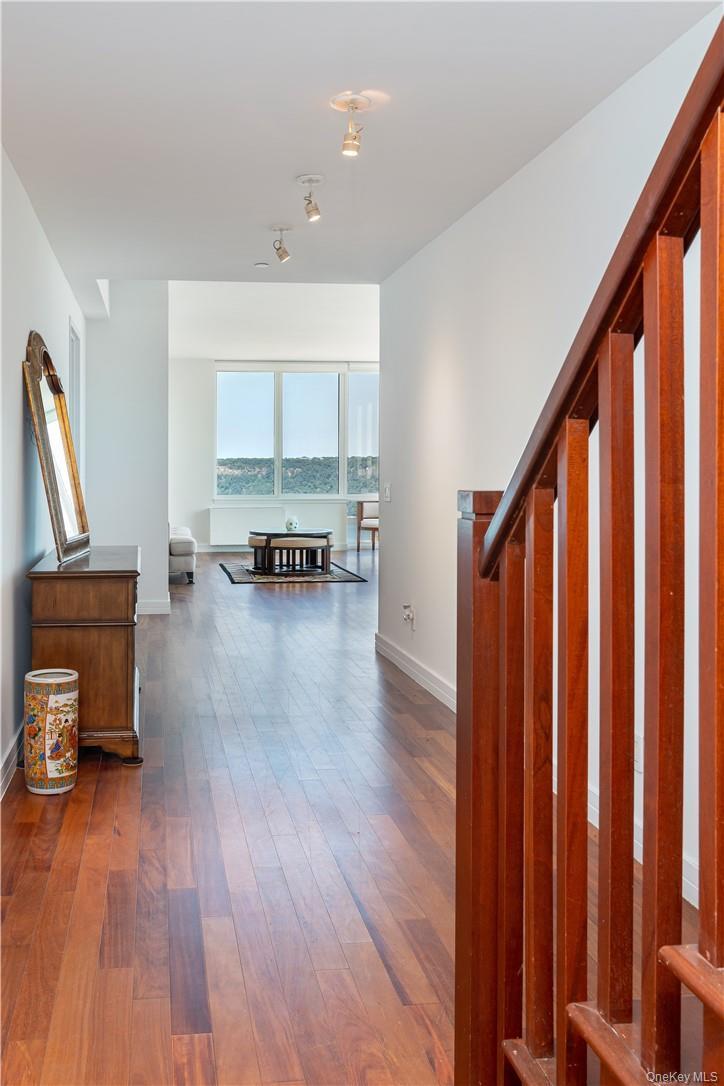 Condo 237th  Bronx, NY 10463, MLS-H6317594-11