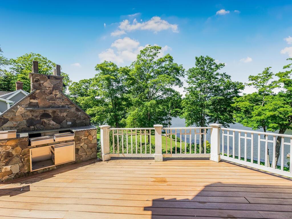 Single Family Truesdale Lake  Westchester County, NY 10590, MLS-H6317959-11